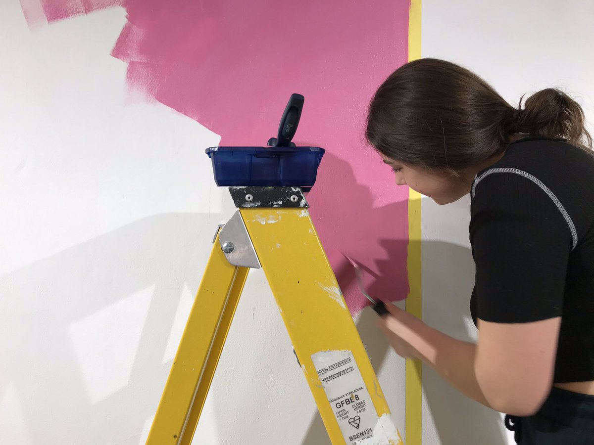 MovingArch's tweet photo. @MoragMyerscough students loving constructing the show @inspiredAUB #aubmakers @TheGalleryAUB https://t.co/UtS9COw9oY