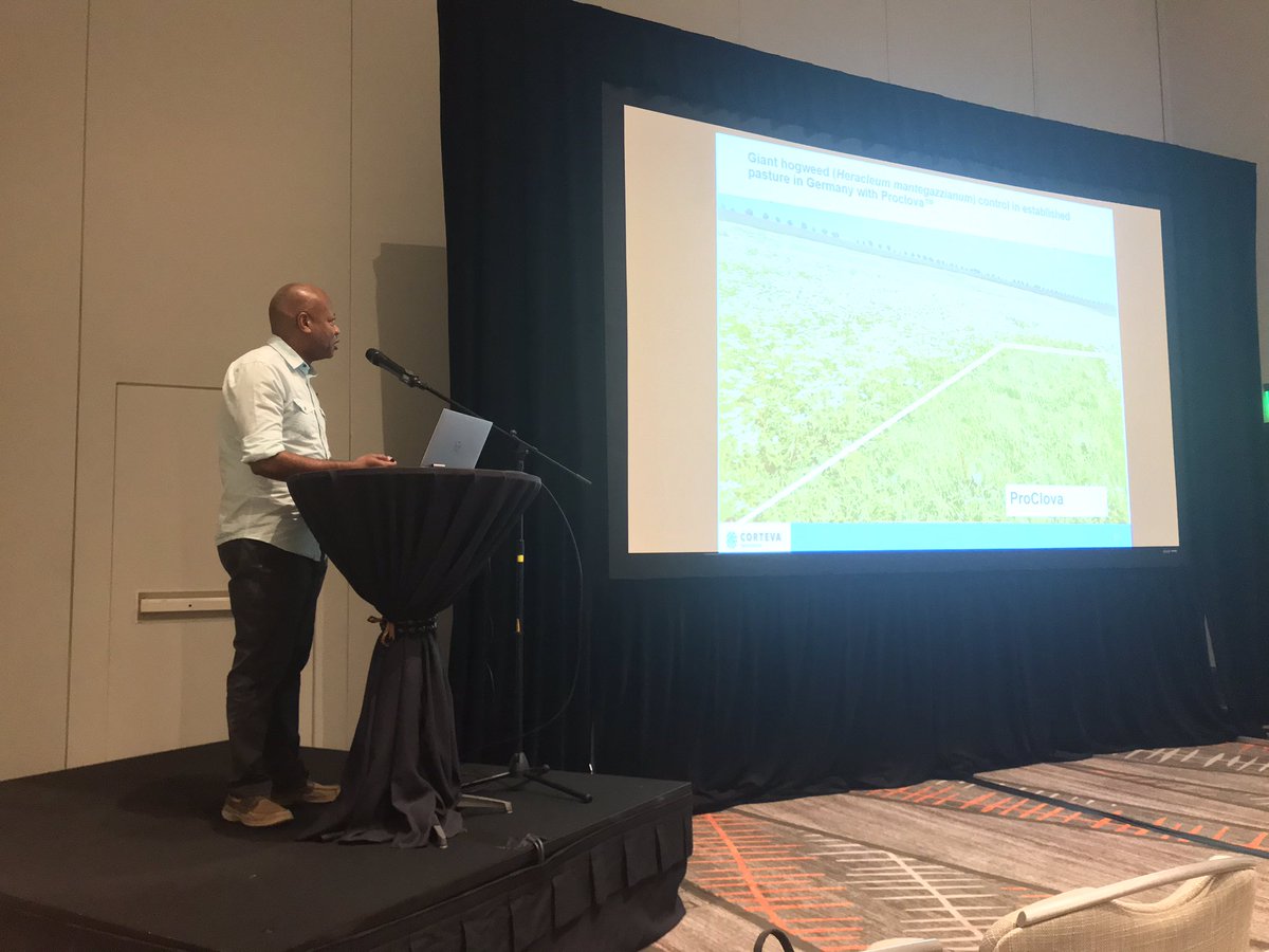 DccummingsOK's tweet photo. #innovation @CortevaPastures Global biology leader Byron Sleugh explains the benefits of #ProClova herbicide. Anticipated to receive USEPA registration in 2021 to help producers manage weeds in grass-white clover mixed pastures. https://t.co/yryH1ewWnP