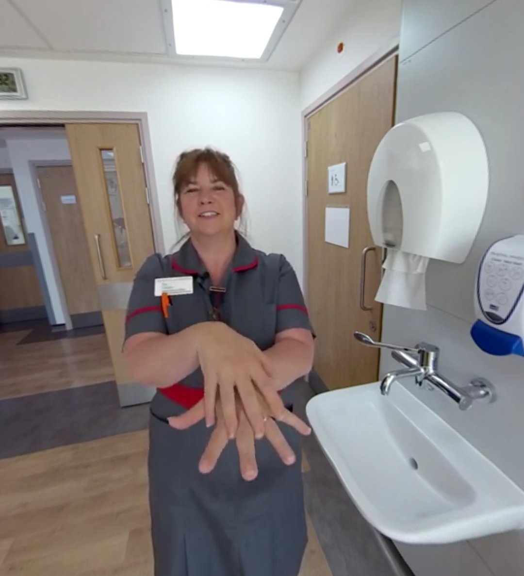 corrmed's tweet photo. Hand hygiene Virtual Reality tuition from President of Infection Prevention Society  https://t.co/auIYnO4fDi Pat Cattini President @IPS_Infection @patcp66 lead IPC nurse @royalmarsdenNHS #coronavirus #VirtualReality https://t.co/BdraWpno25