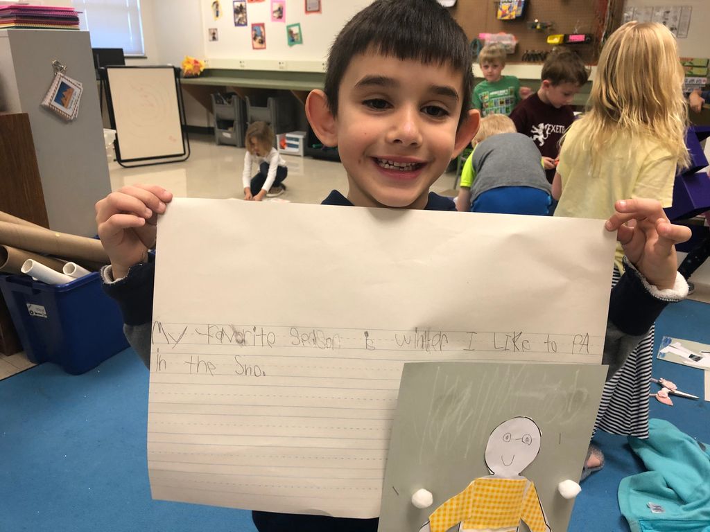 TechieCari's tweet photo. Kinder students picked their favorite season, made clothing, and then wrote about it! Way to go Kinder! #makerspace #kinder #scienceandwriting https://t.co/3ZiETtB0wO