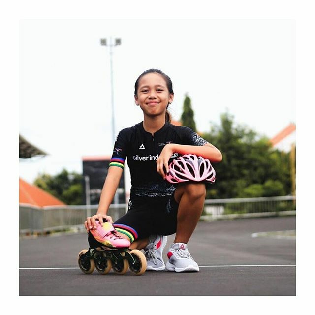 sk8mates's tweet photo. Such a great photo from @SilverIndonesia on Insta!
.
#sk8mates #sk8mate #skatemates #skatemate #mate #skate #skating #skater #rollerskating #rollerskate #rollerskater #inline #inlineskater #inlineskating #rollerblading #rollerblade #speedskate #speedskater #speedskating #inl… https://t.co/bP5E1gCoZj