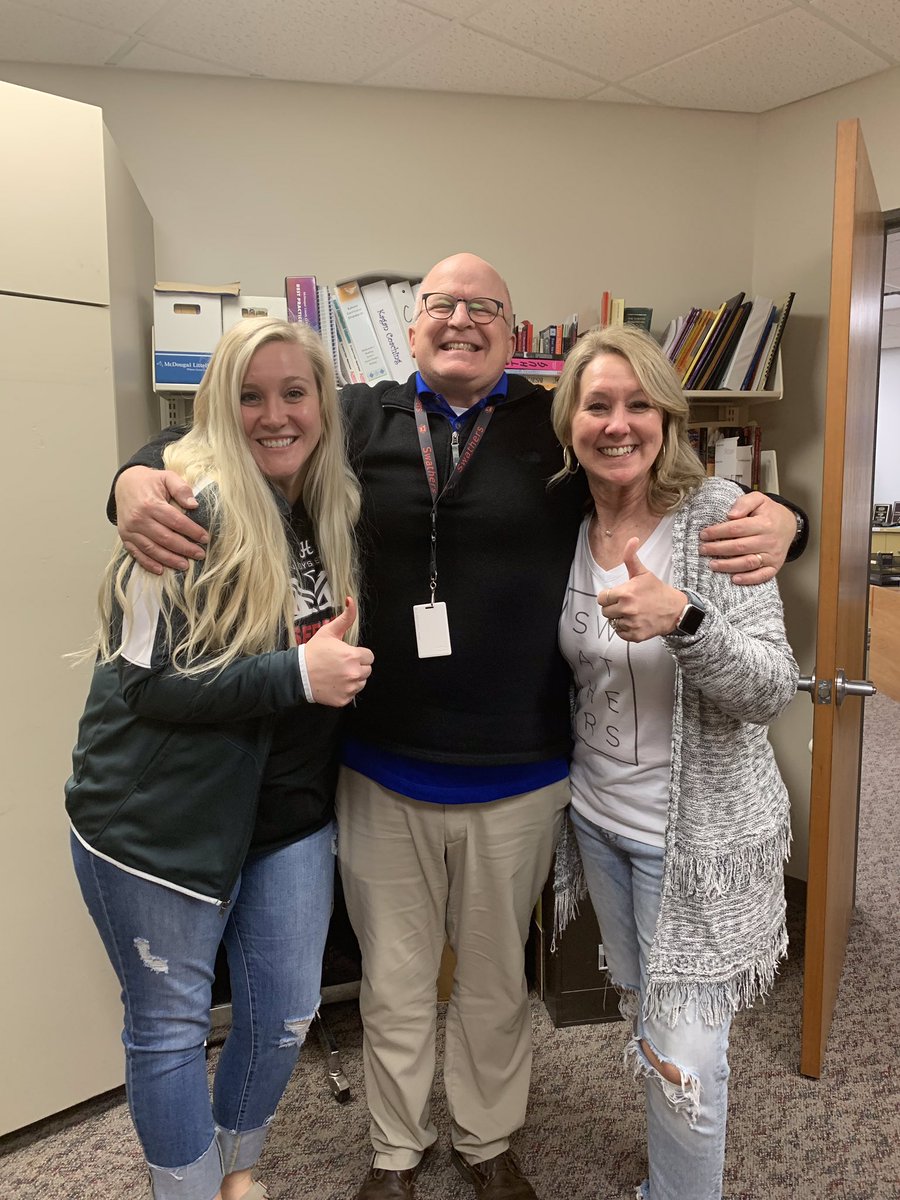 BugBroadfoot's tweet photo. Double endorsement from @Katie__Gaston and former candidate @dgoevert! Theyโre voting for Broadfoot and you should too! #dougthebug #freedomparty https://t.co/xoVmEA70oM