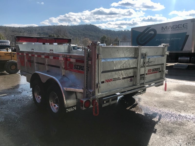 LuckysTrailers's tweet photo. 2020 N &amp; N dump
$10,900
About This Vehicle
Exterior color: Silver
Seller's Description
82" x 14 HD Low Profile Dump Trailer 2 way gate, HD jack, 5’ ramps, 17’ tarp, HD piston 14000 gvwr. Call 802-763-2585 or stop into Lucky's today to hitch it up https://t.co/EU6qBkmZGf