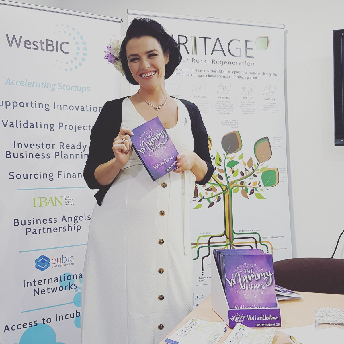 evelynmcmkting's tweet photo. Ready to start @MegCreative delivering case study for @MammyHandbook at #westbic  Kilcar @DonegalHour @DonegalLEO @Loc_Enterprise @DonegalWB https://t.co/9IONC1D2Hw