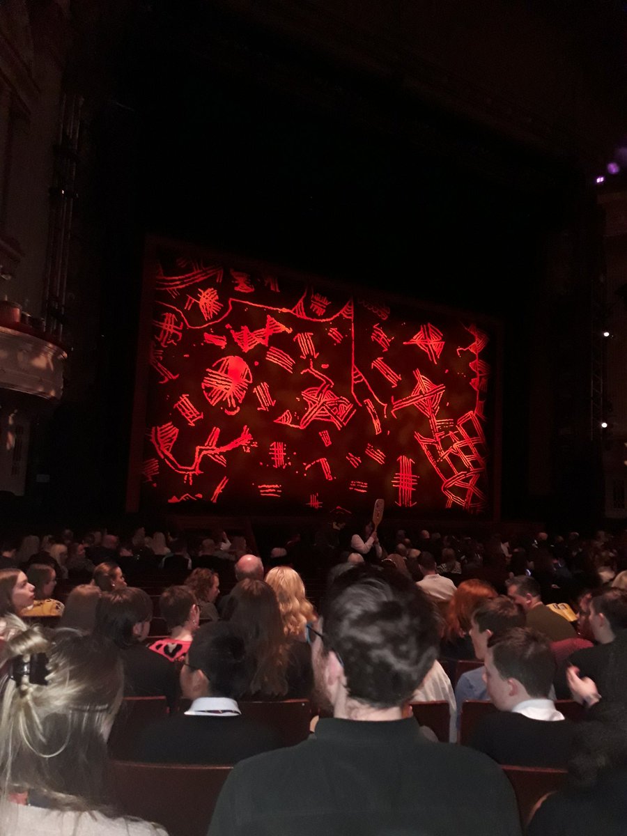 YoMoGlasgow's tweet photo. Young people(&amp;staff) buzzing to see @TheLionKing tonight.🦁🦁

Massive thanks to @Ybspig &amp; @YouthLinkScot for hooking YoMo up with some sick seats!!! https://t.co/cpTO9HfEJX
