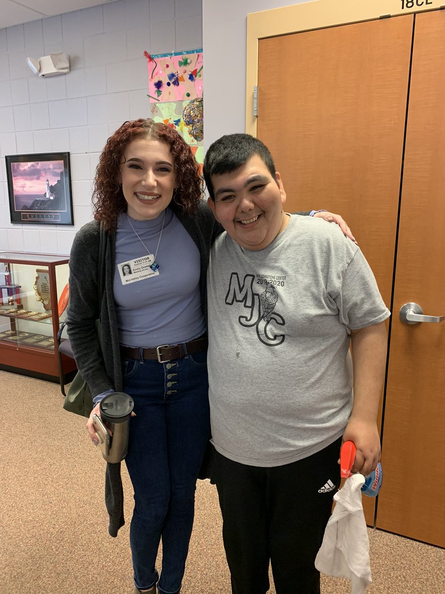 LisaPalese's tweet photo. My sweet Emily from Batavia came to volunteer at MJC today! 2 old friends hanging out with each other! I see an amazing MVSE intern for next fall! @MadesJCenter @MidValleyCoop @BPS101 https://t.co/Woc9bQ9hsI