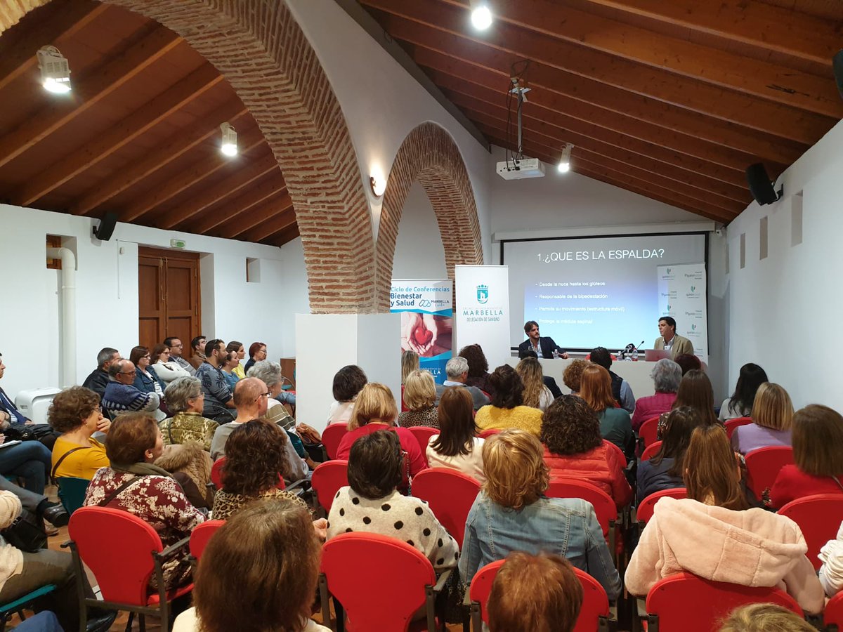 LeiredeLuis's tweet photo. El especialista de #quironsalud #Marbella explica de manera pedagógica la anatomía de la columna, su funcionalidad y los componentes de su estructura.
Una intervención en la que no faltan interesantes consejos del traumatólogo.
@MarbellaCuida @quironsalud https://t.co/dOkRACqBM8