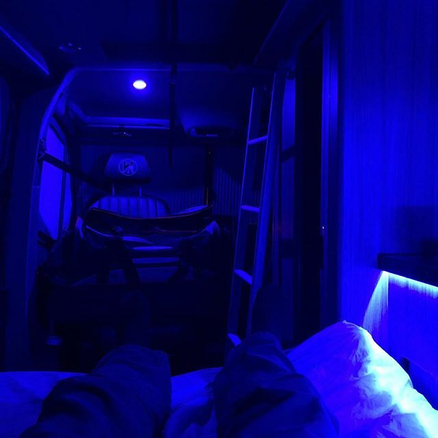 ScamperTravels's tweet photo. a wee night in before the scaryplane ✈️ to France for some skiikg #campervan #skitrip #sprinterconversion #vanlife #van https://t.co/sKFfaMNyVC https://t.co/jEWzNbf0rq