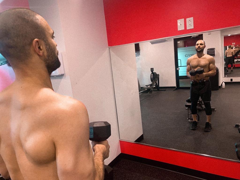 Michael Mando on Twitter: "My guide, my enemy 🖤☠️ https://t.co/QCqlvvQnXC" / Twitter