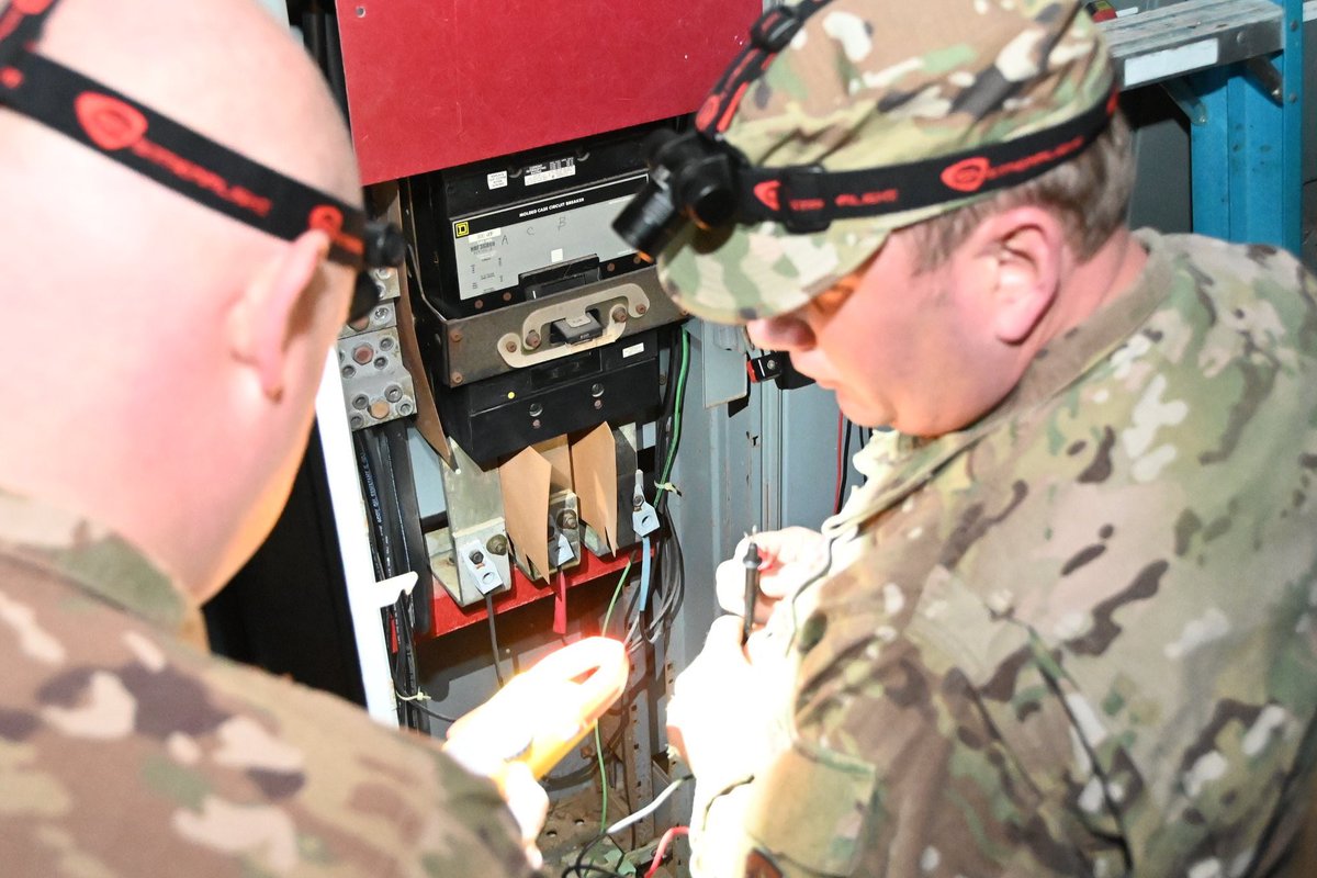 TNMilitaryDept's tweet photo. The TN Air National Guard's @118thWing helped to restore power at a water treatment facility in Gainesboro, TN after the devastating tornadoes earlier this week. Several 118th Airmen mobilized to power the facility following the severe infrastructure damage from the storms. https://t.co/NxbhLz9ZJn
