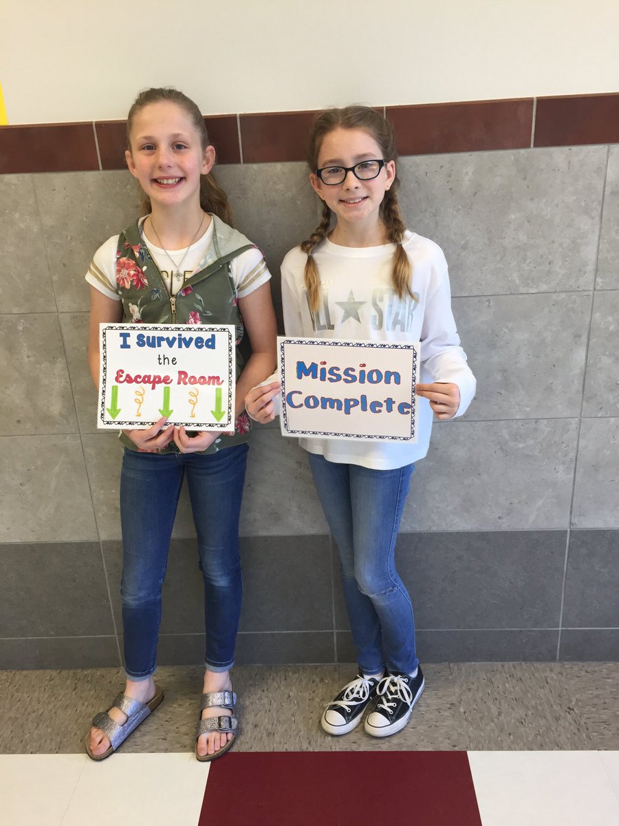 mslgiles's tweet photo. We escaped and learned about the Industrial Revolution ⁦@MagIntermediate⁩ https://t.co/8JGVU7XQ3S