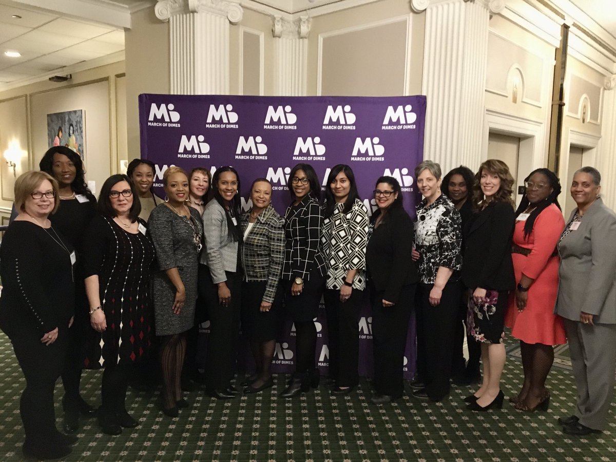 RybickiCM's tweet photo. Leaders from ⁦@AdvocateAurora⁩ gather today at ⁦@MarchofDimes⁩ “Women in the Workplace” lunch to support #healthymoms and #healthybabies https://t.co/AIpD3VJ23b
