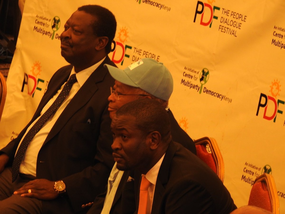 Ahalake's tweet photo. I am grateful to Sports CS @AMB_A_Mohammed, @SpeakerJBMuturi, Hon @Karua and H.E @MusaliaMudavadi for gracing this year's #PDF2020. This is yet another clear indication that both the Executive and the Legislature are important pillars in our political discourses. #FormNiPDF https://t.co/8V1TkTIUEB