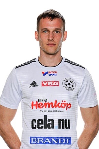 Igor Ribic väljer Vänersborgs FK!

Vi är väldigt nöjda att meddela att Igor Ribic skriver på för säsongen 2020!

Med Igor får vi ytterligare en dimension i backlinjen samt spets framåt.

Välkommen, Igor!
#VIÄRVFK #VFK2020