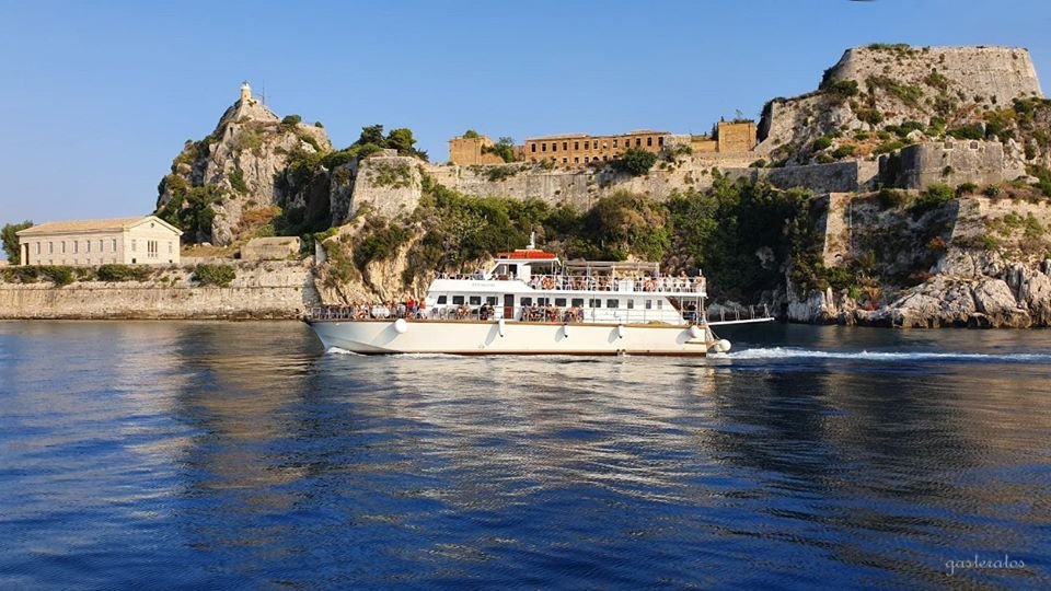 IonianCruises's tweet photo. Are we there yet?
Let's skip to #summer already 🌞🐋💕💕
#ioniancruises #dailycruises #corfucruises https://t.co/1FciHoz5P3