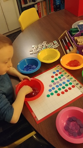 dicelady78's tweet image. Making sense of numbers, counting and cardinality! #M2S #countnumbers #countto10 
@OPES_Eagles
 #eaglepride #seethemath 
@Heather_k5