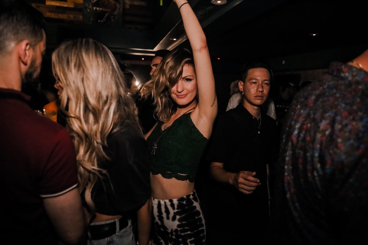 Hello, #Ella Thursdays! See you on the dance floor tonight! #IFoundFoxhole