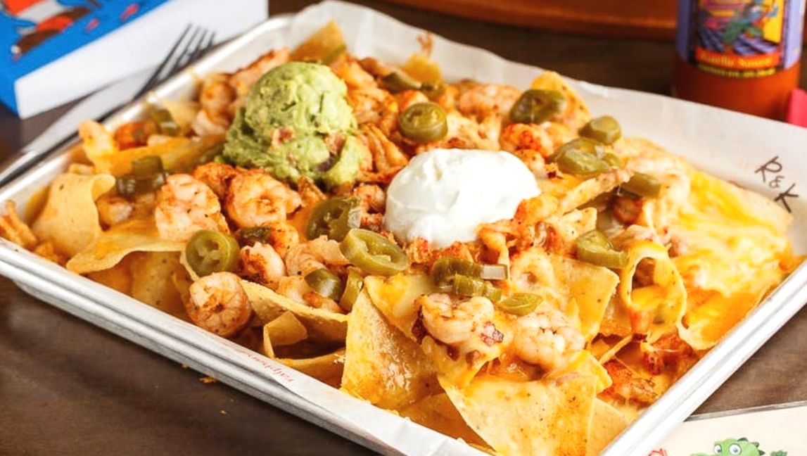 Nacho average starter. 😉 Whether you're sharing with a group, or keeping these babies all to yourself, the seafood nachos are perfect for every occasion.
