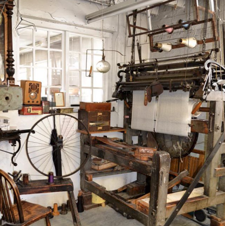 g_h_hurt's tweet photo. We are an exception to the history of hand frame knitting machines, with 13 still remaining in our factory in brilliant working order. We are proud to have hand frames in our factory and still make use of them, as well as focusing on modern advanced machines #ghhurt #handframe https://t.co/TLjYrbKB6R