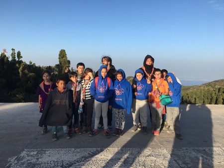 Este último fin de semana la Manada y el Clan tuvieron una acampada donde compartieron  actividades  y se fueron de pateo por el Pico de las Nieves.

Disfrutando la unión entre unidades, haciendo de la diferencia de edad una oportunidad para compartir.