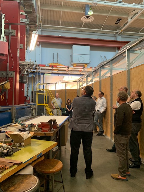 ScienceUnderSec's tweet photo. Big thanks to the @UCLA team for taking me inside my first tokamak! Enjoyed seeing the impressive @ENERGY/@NSF user facility doing plasma physics research on site. https://t.co/6N3ynEQxWX