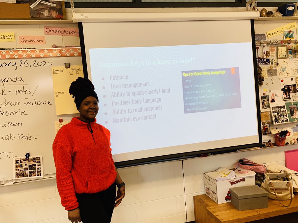 MrsSilveira's tweet photo. We’ve been lucky to have some unique first student lessons for this new semester! https://t.co/BZrrXVtmsw