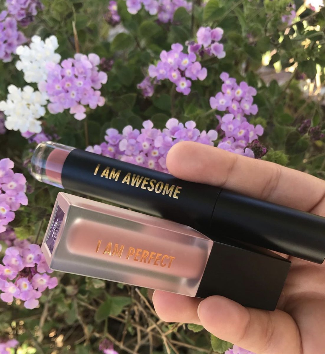 realhermakeup's tweet photo. What's your go to nude combo? Let us know in the comments below! 💗
rp: @thalyn
#REALHER
#MAKEUPTHATEMPOWERS https://t.co/m3njnd57Tn