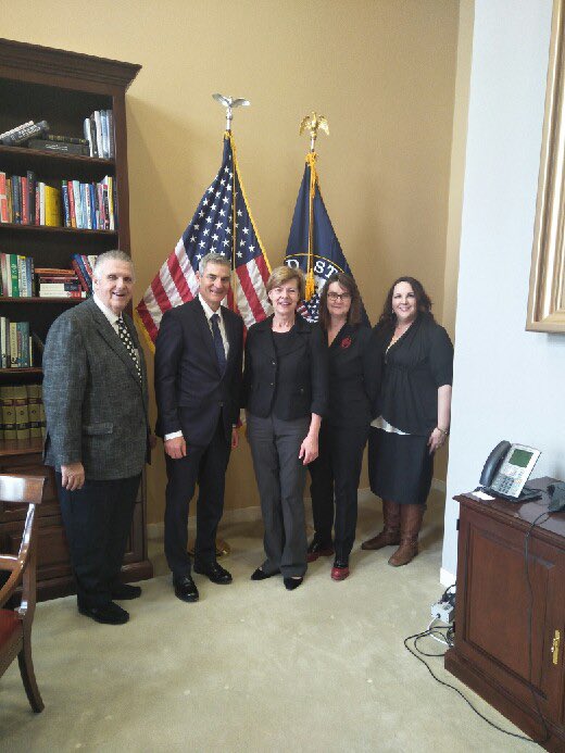 PGrevatt1Water's tweet photo. Thank you to the terrific Senator Tammy Baldwin for meeting with us to discuss the importance of water research and innovation to support healthy communities in Wisconsin and around the world! 

#OneWater #Research #Innovation #AdvancingScience https://t.co/BsbdipAUrx
