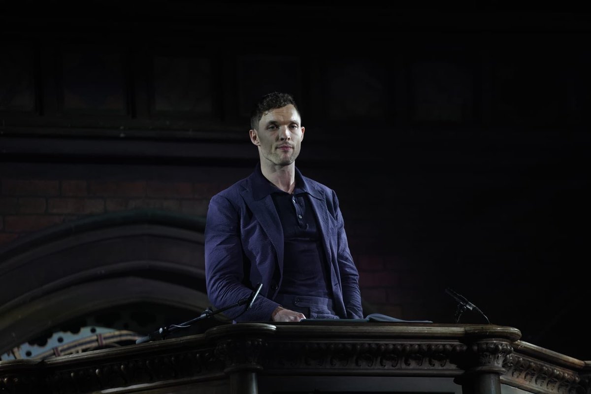 letterslive's tweet photo. ‘Through God’s gracious guiding hand, I was led to discover your son, Lieutenant Bewster, 3rd Royal Fusiliers, in a shell hole’
Ed Skrein reads a letter from German Sergeant Egbert Wagner to the parents of missing British soldier Lt. Jack Brewster. https://t.co/DdBU9hMZeT
