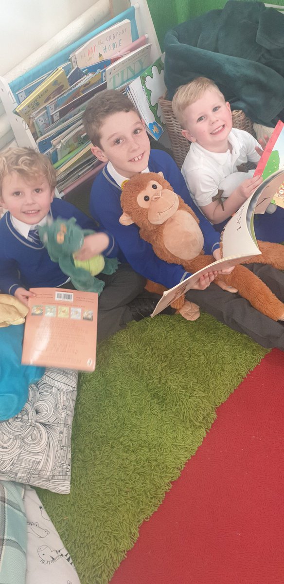 INACTIVEStAl's tweet photo. These 3 brothers from Nursery, Reception and KS2 were thrilled to have some time together to share their stories for World Book Day! #readingmakesushappy #wellbeingatstaloysius #worldbookday https://t.co/J3SvwySQLx