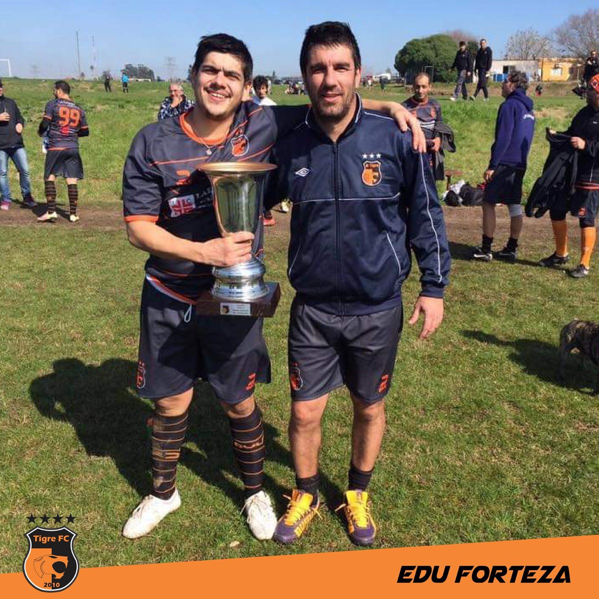 Quiere la Copa. Edu Forteza, pieza fundamental para este Club, es otro de los históricos que estará presente para los 10 años del Tigre. Se repetirá la imagen? 🙌 <a href="/tigre_fc/">El Tigre FC</a> #10años