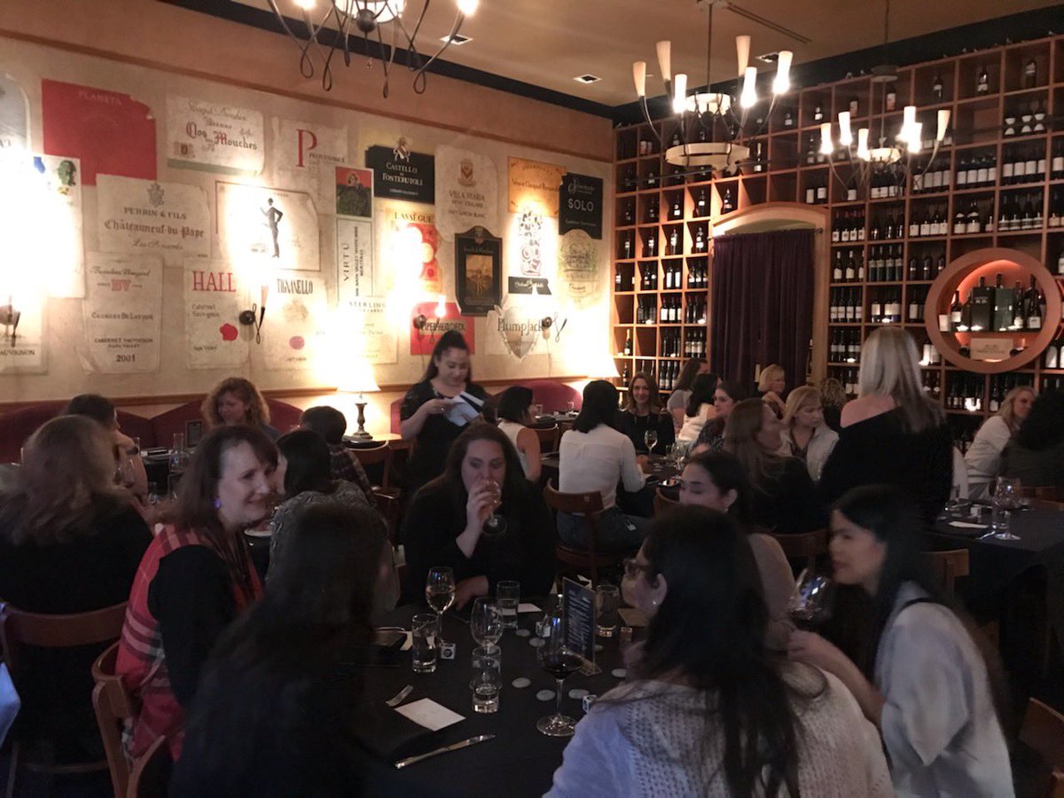 boomi's tweet photo. The #BoomiCommunity takes over @CruAustin tonight as @AmySkubi & team host another #WomenInTechnology event! Tonightβs speakers: Boomi CFO Carolyn Koehn, and President of @DFSAustinTX and former @DellTech SVP Bobbi Dangerfield #BoomiIWD #IWD2020 #ProgressMadeReal https://t.co/SAuCQb1QVG