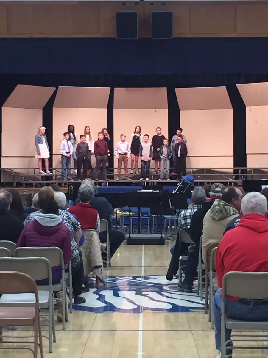 RRMR_Elementary's tweet photo. 3rd, 4th, and 5th grade concert tonight. https://t.co/YixbyCFO6Q