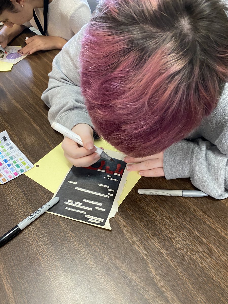 Mrs. Davis tweet media