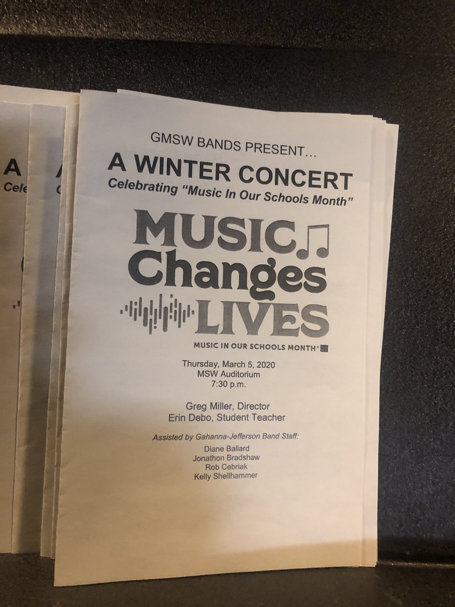 MsAmieLadd's tweet photo. Great evening of music with @GahannaMSWest 6th and 7th grade bands, woodwind ensemble, and Jazz Band! https://t.co/WgYiwv4SUk