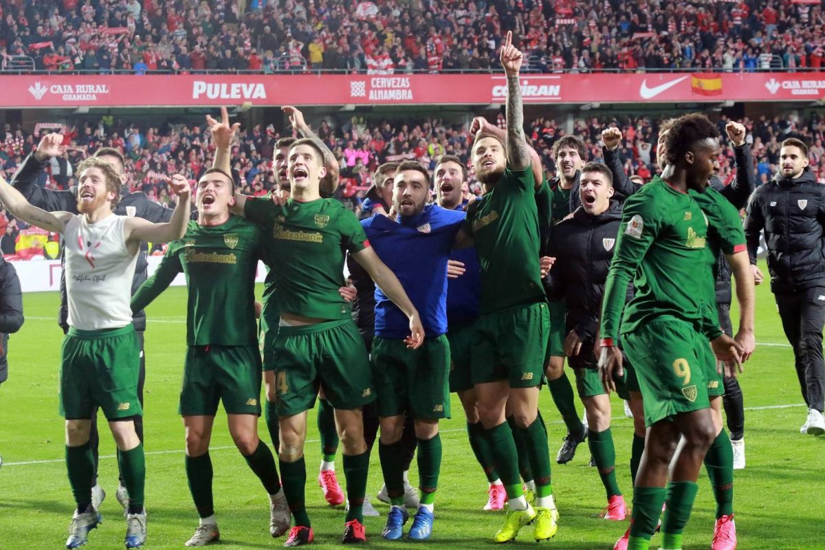 CDeportivaES's tweet photo. El Athletic clasificó y jugará con la Real en la final >>> https://t.co/xiqFCpXk7b #CopaDelRey https://t.co/C4E1Oma1F3