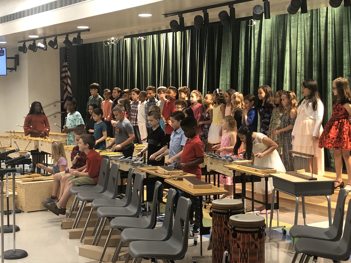Amazing 3rd-5th grade Spring Concert! Great job students and thank you Mr. H.