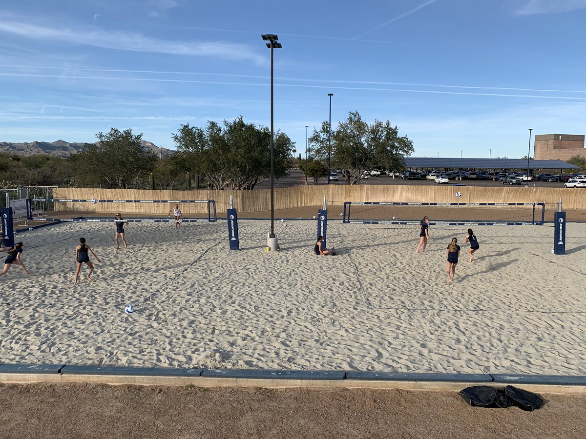 NighthawkBeach's tweet photo. #IRVB Beach JV takes the courts today to prep for their match at CDO while Varsity takes the day off. #NighthawkBeach https://t.co/75W93pXEDu