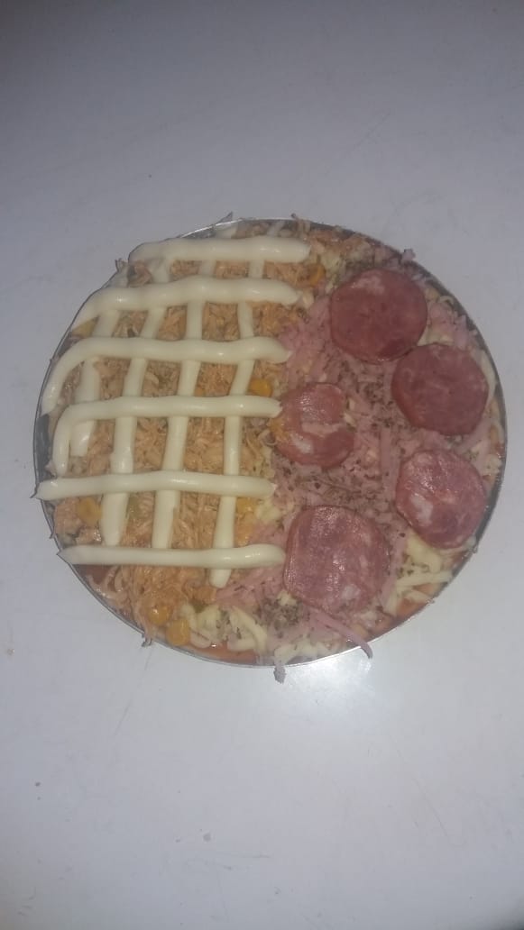 Na_telia's tweet photo. Quem puder passar na Praça do sossego pra dar uma força e comprar um salgado ou uma pizza, ficaria imensamente feliz! https://t.co/v5TsoRjBVX