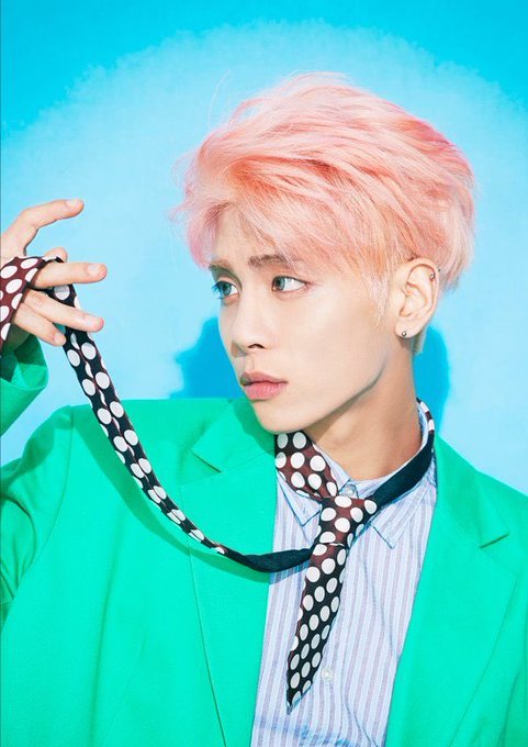  #Jonghyun is a white-silver colour.