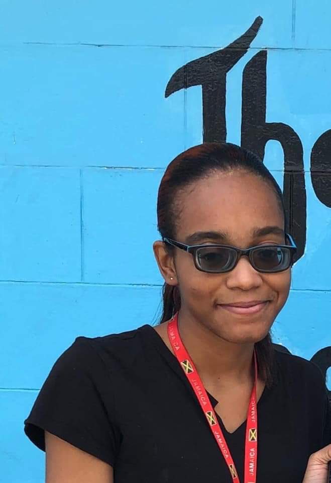 TaylorHall_UWI's tweet photo. Her father is heartbroken and desperate and the University Community is worried and anxious
 We need to find Jasmine. If you know anything, if you remember seeing or hearing anything, please tell the police.
HELP US FIND JASMINE🙏🏼 (3/3) https://t.co/7iPQ7A72rj