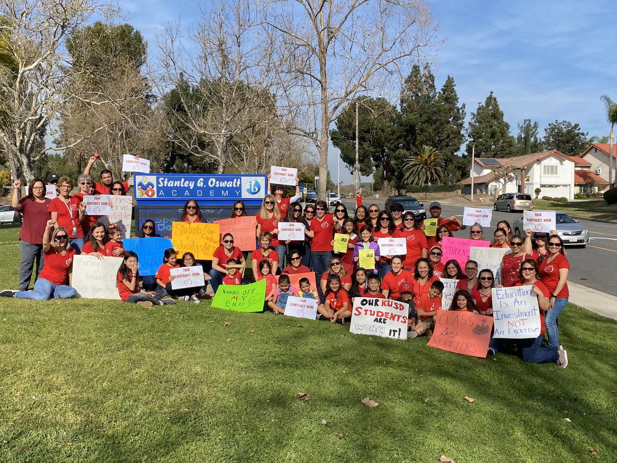 Deidre Larson (@dllarson3) on Twitter photo Fighting for a fair contract! Safer schools, more support w/discipline & lower class sizes! <a href="/ARE_Members/">A.R.E. Members</a> <a href="/RowlandSchools/">Rowland Schools</a> #FairContractNow Fighting for a fair contract! Safer schools, more support w/discipline & lower class sizes! <a href="/ARE_Members/">A.R.E. Members</a> <a href="/RowlandSchools/">Rowland Schools</a> #FairContractNow