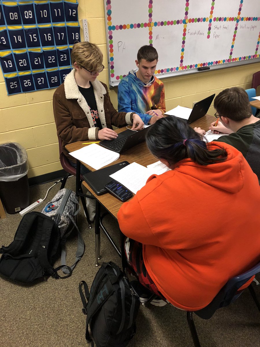 Alma_MsDapson's tweet photo. Students in English 10 using the Jigsaw #kagan structure to learn more about major topics that will be covered in our next class novel. https://t.co/ZBRPDO8sug