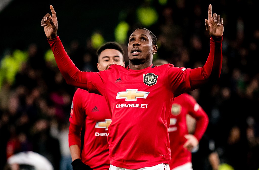 🗓Goals scored in 2020:

Maradona: 0 
Ronaldinho: 0
Zidane: 0
Figo: 0
Pele: 0
Drogba: 0
Lampard 0 
Torres: 0
Henry: 0
Brazilian Ronaldo: 0
Shearer: 0

Ighalo: ⚽️⚽️⚽️

The Greatest striker of all time...🐐