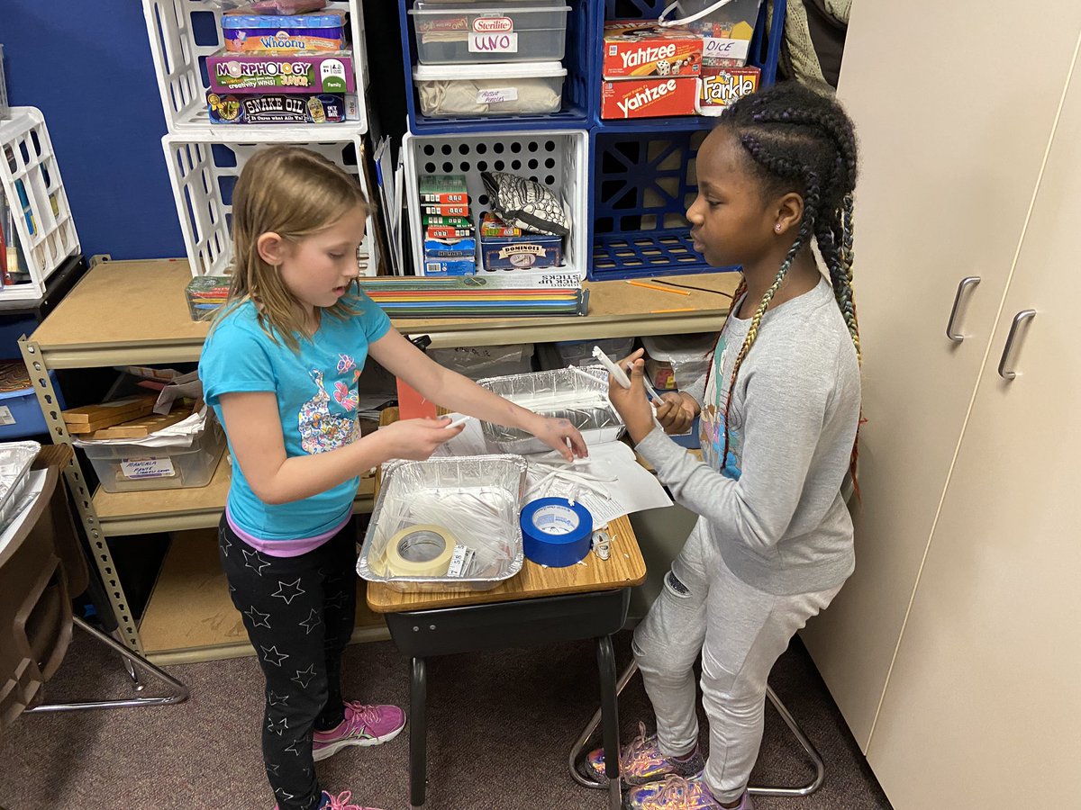 studiowalters's tweet photo. Future engineers designing bridges for their #sphero to cross! Oh, and it was crazy sock day! #ELvision4learning @rlars7 @WerlingerTova @tbeekmann https://t.co/iFjXXxzNME