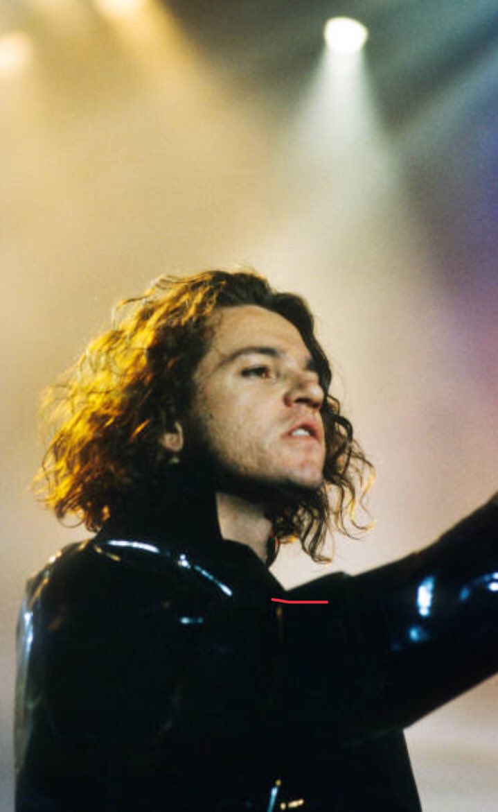 Hutch_Legend's tweet photo. #INXS #MichaelHutchence on stage, Vorst Nationaal, Brussels, Belgium, 2 November 1990 📸 Gie Knaeps
#90sMusic
#RockMusic
#IconicFrontman
#RockPhotos
#Mystify
#AustralianMusic
#MichaelHutchenceLegend
#RockGod
#LiveMusic
#Legend https://t.co/38QCJJlTR1
