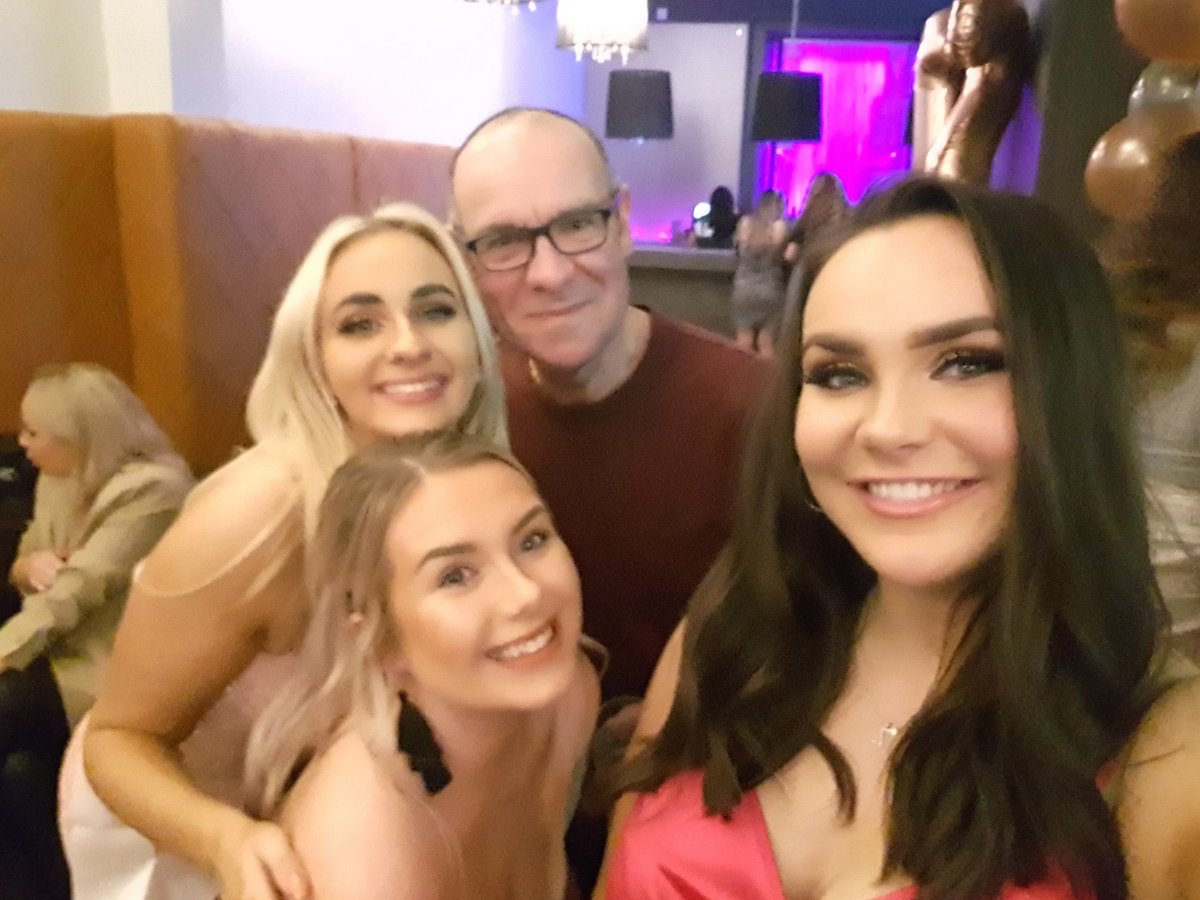 Happy birthday to our No.1 fan <a href="/Kevnicholson88/">Kev Nicholson</a> 🥳😱 we hope you’ve had the best day and are celebrating in style😎🎉