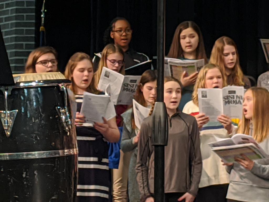 BluejayMSChoir's tweet photo. BFMS has TEN 7th and 8th graders representing them at the South Central ICDA Honor Choir today! https://t.co/8ipYsbIdw9