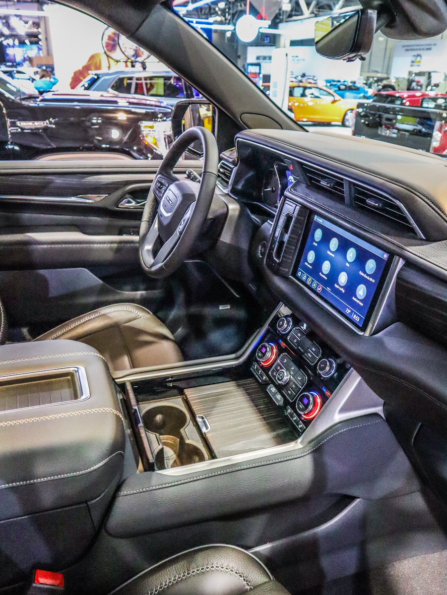 2021 GMC YUKON DENALI at the Québec Autoshow - <a href="/GMCcanada/">GMC Canada</a> 
_________ 
TORQARMY.COM

#yukon #denali #gmc #gmcyukon #gmcyukondenali #suv #torqarmy #torqoffroad