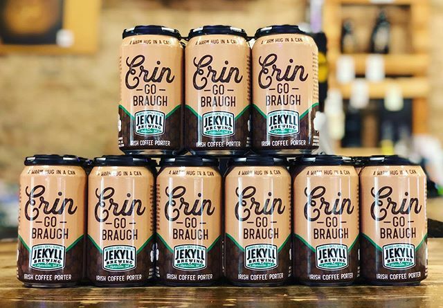 TheMaltiDUDES's tweet photo. 🍀 ERIN GO BRAUGH! 🍀 
We’re getting excited for the holiday ahead! 
This brew from @jekyllbrewing is an Irish Coffee Stout that feels like a ‘warm hug in a can’! Stay tuned for more Irish-styled  goodies to come 🍻

#irelandforever #stpatricksdayiscomi… https://t.co/B7I1Pri3dO https://t.co/T31ySzn70e